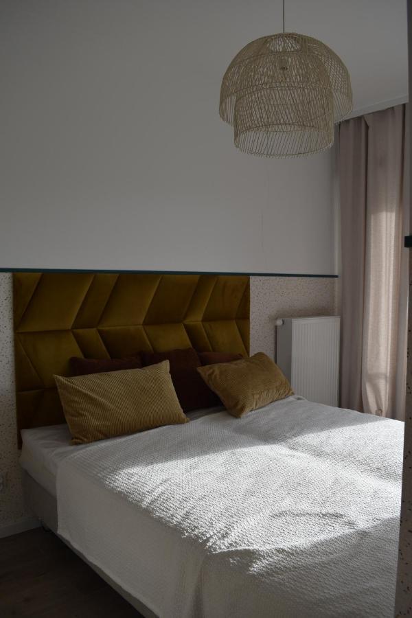 White Apartment Modern Tower Atal Gdynia Exterior photo